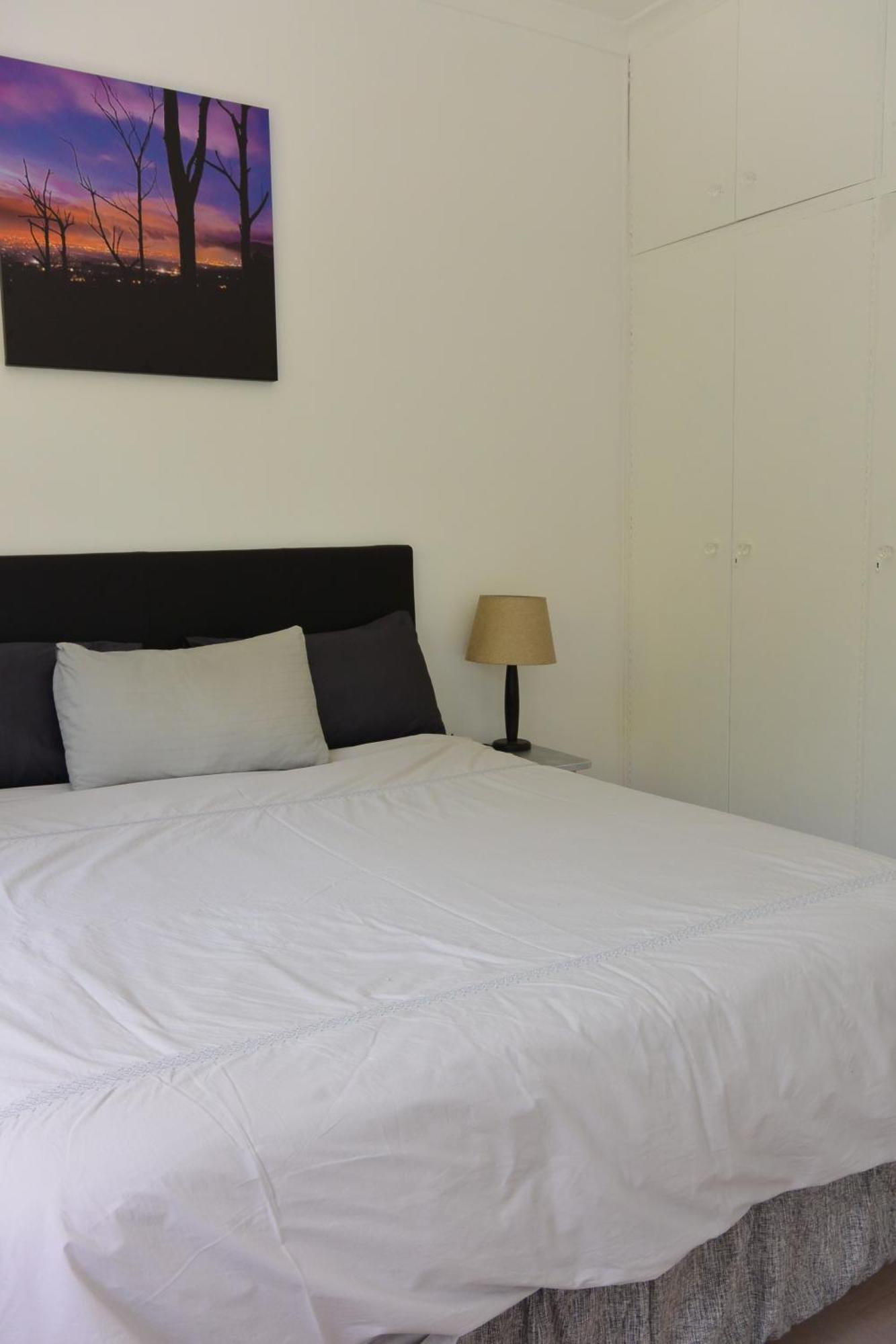 Keenan's At 9 Nirvana Apartment